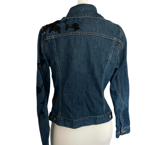 Lucky Brand Denim Jacket Floral Embroidery Y2K Fashion Blue Buttons Vtg NWT - Picture 4 of 8